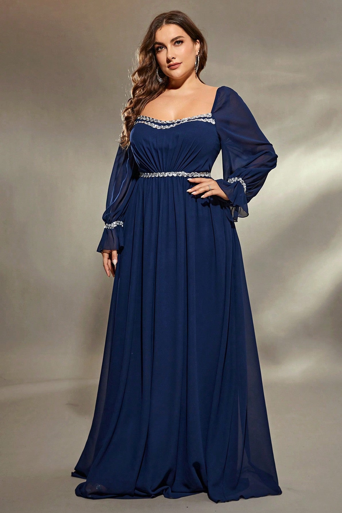 Plus Size Chiffon Evening Dress – Elegant Long Sleeve Square Neck Gown for Prom and Formal Parties