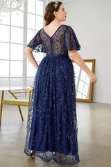 Elegant Lace Evening Dress – Simple V-Neck Mid-Sleeve Gown