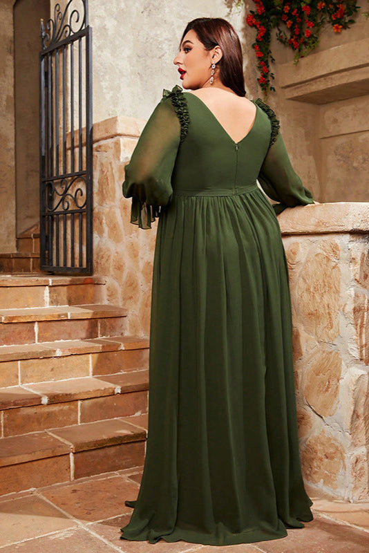Green Long Sleeve Evening Dress – Elegant Plus Size Waist-Cinching Gown