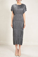 Pleats Please Short-Sleeve Summer Dress – Elegant Pleated Casual Style