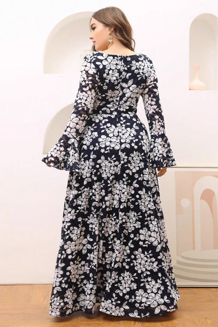 Plus Size Floral Evening Dress – Slim Fit Long Sleeve Gown with Bell Sleeves for Annual Meetings and Parties
