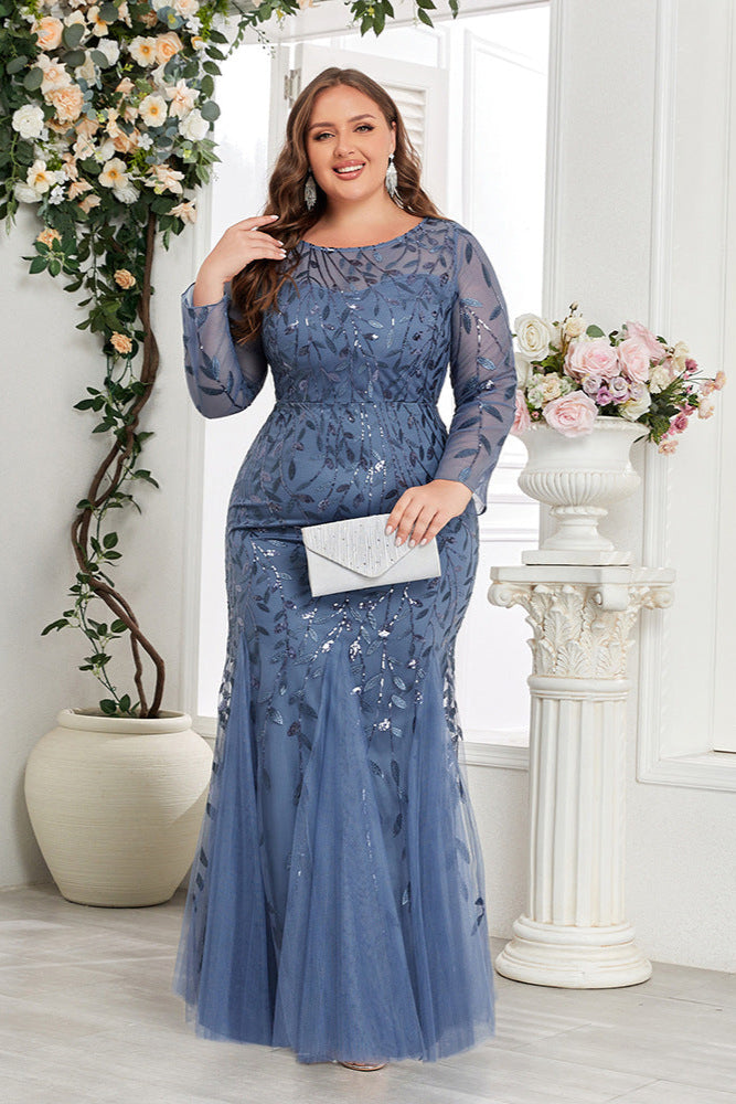Plus Size Embroidered Evening Gown – Long Sleeve Round Neck Mermaid Formal Dress