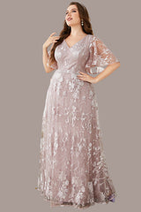 Plus Size Prom & Evening Dress – Lace Embroidered V-Neck Short Sleeve Swing Gown for Parties and Weddings